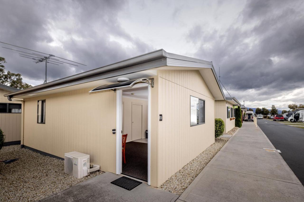 Big4 Hobart Airport Tourist Park Hotel Cambridge Exterior foto